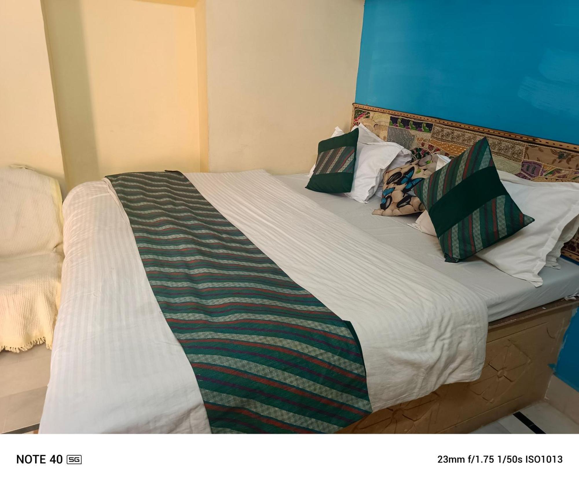 Neem Guest House Jaisalmer Room photo